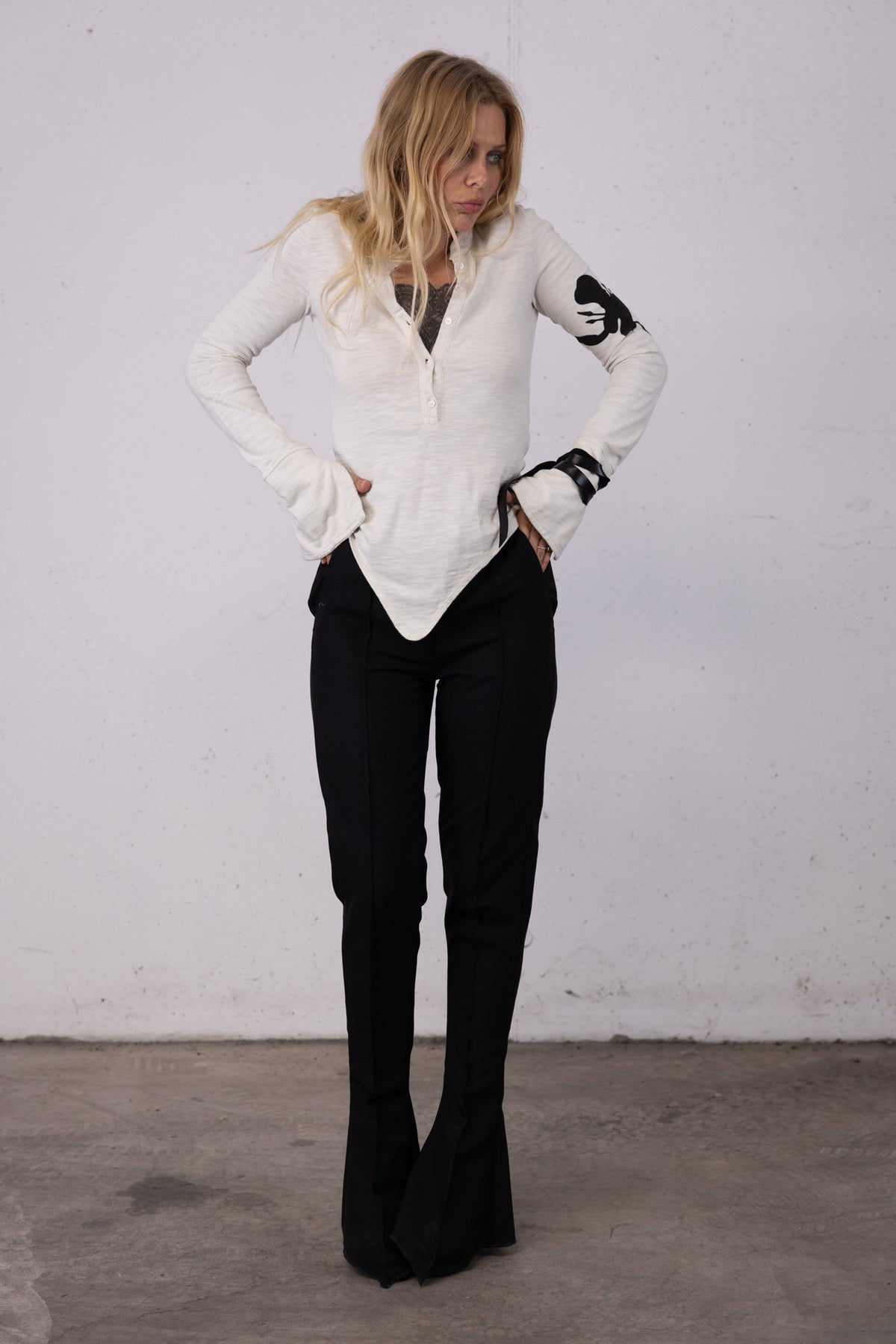 SERA HENLEY LONGSLEEVE